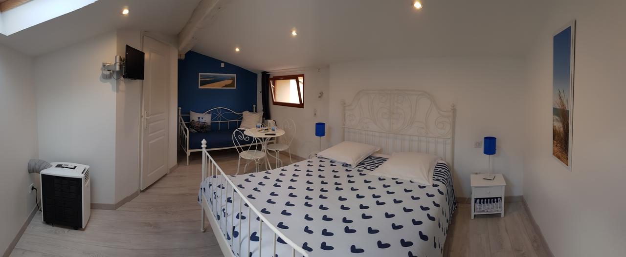 Bed and Breakfast Le Medoc De Maxou Lamarque Екстер'єр фото